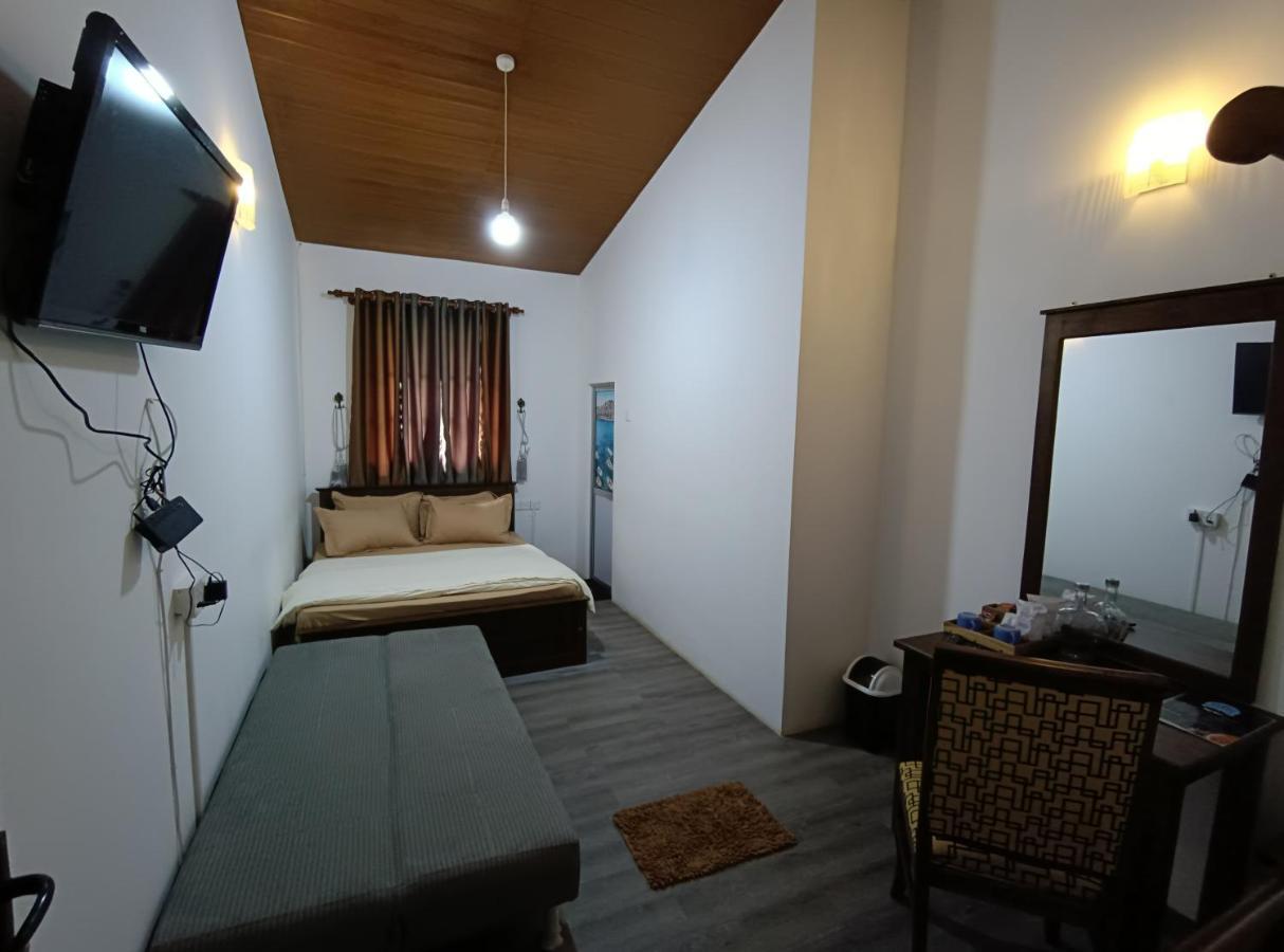 Sarah Holiday Resort Haldummulla Buitenkant foto