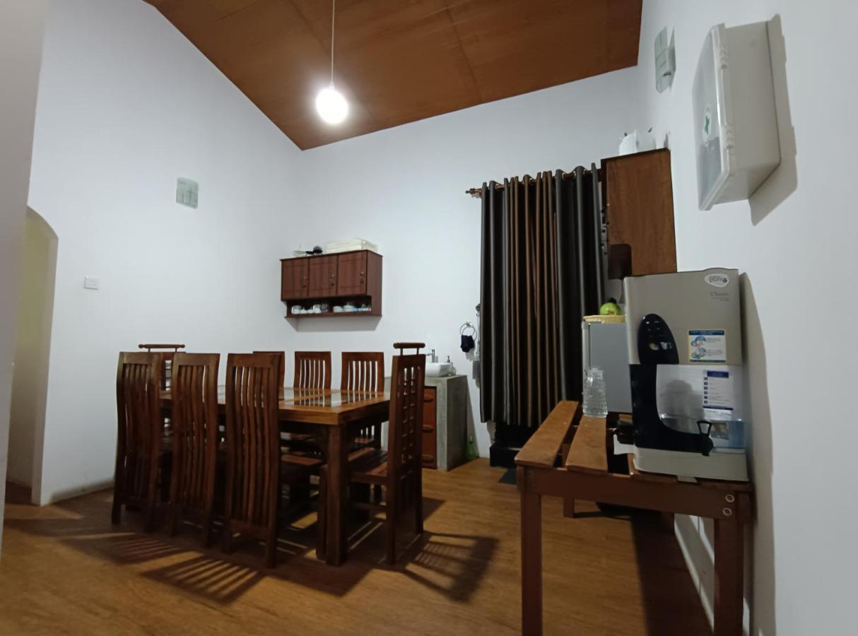 Sarah Holiday Resort Haldummulla Buitenkant foto